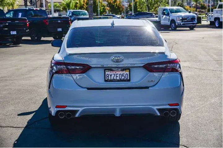 $25995 : Toyota Camry 2022 XSE 4dr Se image 5