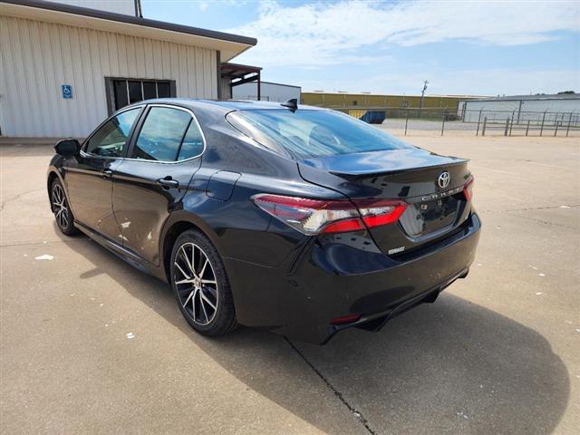 $24998 : 2021 Camry image 6