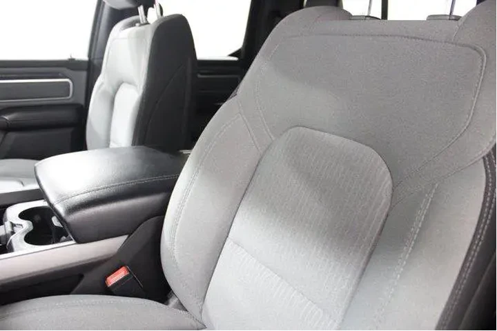 $29981 : Ram 1500 2022 4x4 Big Horn 4 image 6