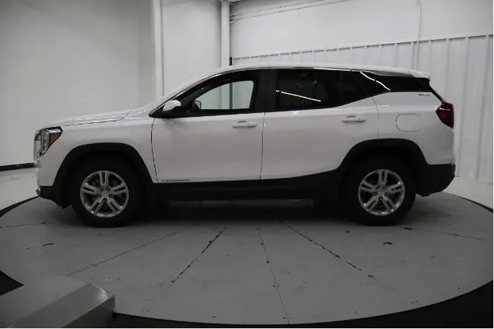 $21089 : GMC Terrain 2024 AWD SLE 4dr image 8