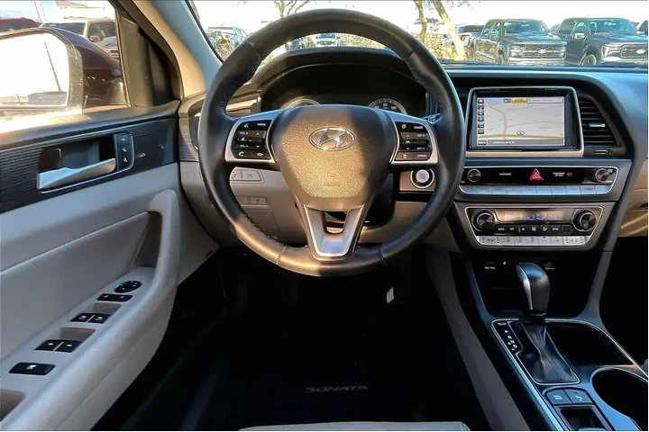$15333 : Hyundai SONATA 2019 Limited image 6