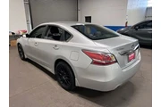 $9453 : Nissan Altima 2015 thumbnail