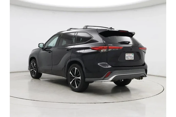 $30998 : Toyota Highlander 2021 XSE 4 image 2