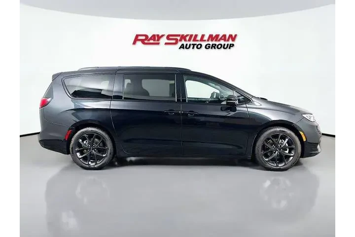 $39975 : Chrysler Pacifica 2024 Limit image 8