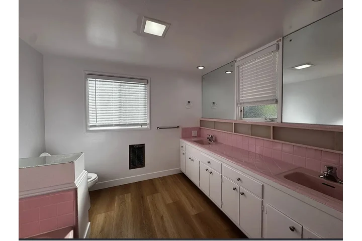 $1250 : 3 dormitorios y 2 baños con en image 3