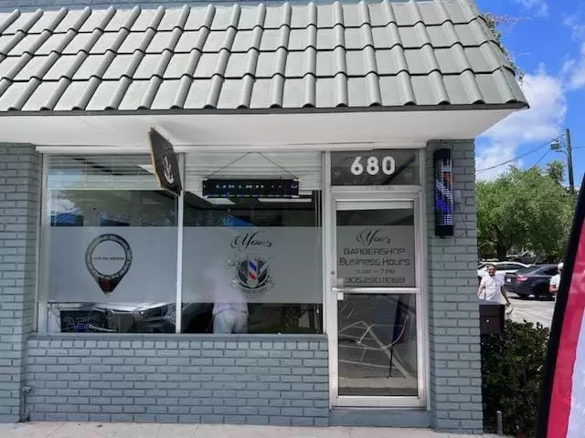 YOE'S BARBERSHOP image 2