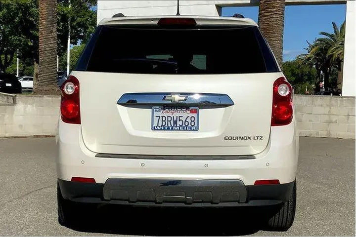 $10985 : Chevrolet Equinox 2013 LTZ 4 image 4