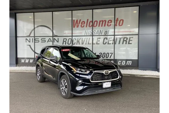 Toyota Highlander 2021 AWD X image 1