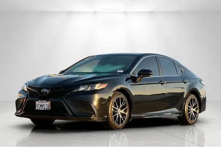 $18995 : Toyota Camry 2022 SE 4dr Sed image 7