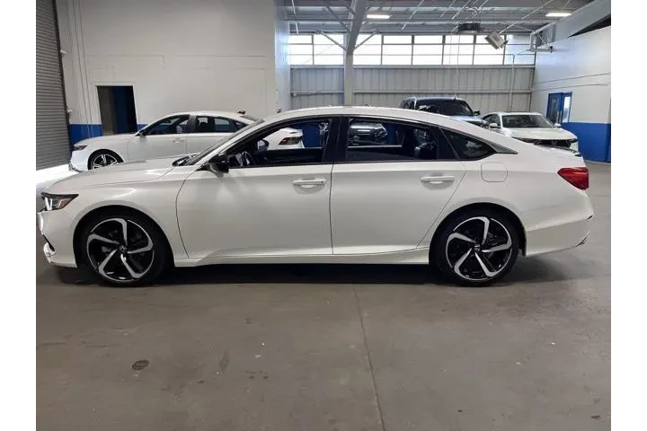 $25430 : Honda Accord 2022 Sport 4dr image 6