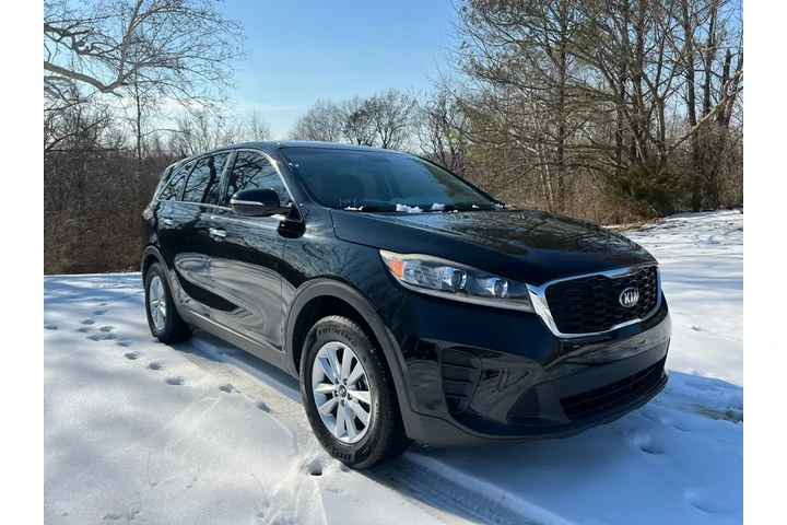 2019 Sorento image 3