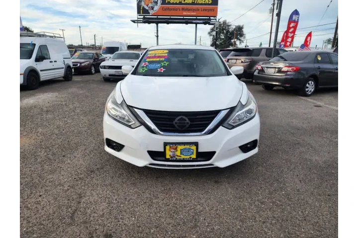 $12599 : 2018 Altima 2.5 SV image 3