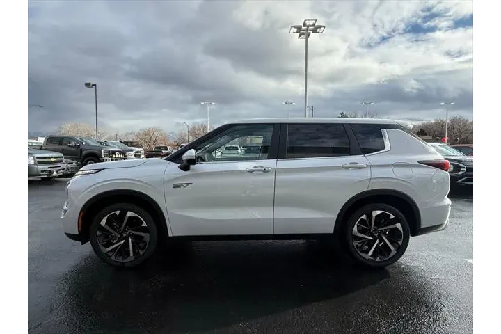 $39999 : Mitsubishi Outlander PHEV 20 image 4