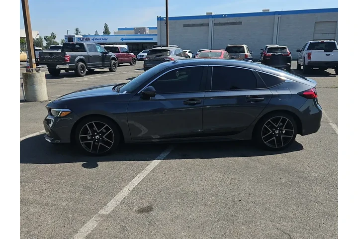 $28500 : Honda Civic 2024 Sport Touri image 5