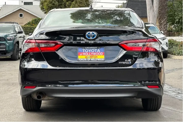 $24599 : Toyota Camry Hybrid 2022 LE image 5