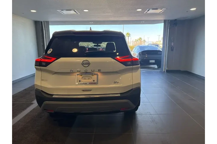 $22984 : Nissan Rogue 2023 SV 4dr Cro image 9