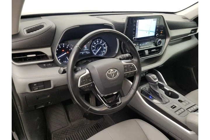 $31998 : Toyota Highlander 2020 AWD X image 9
