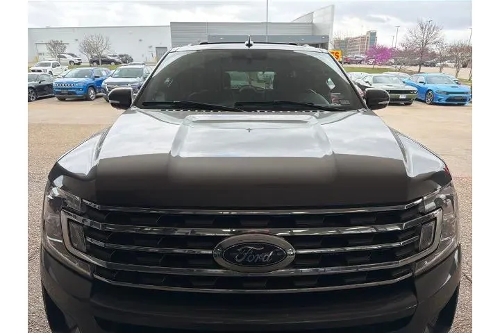$23960 : Ford Expedition 2021 4x2 XLT image 3