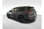 $21648 : Jeep Grand Cherokee L 2023 4 thumbnail