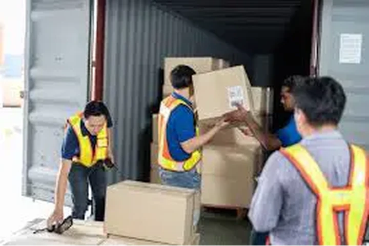 BUSCAMOS PERSONAL image 1