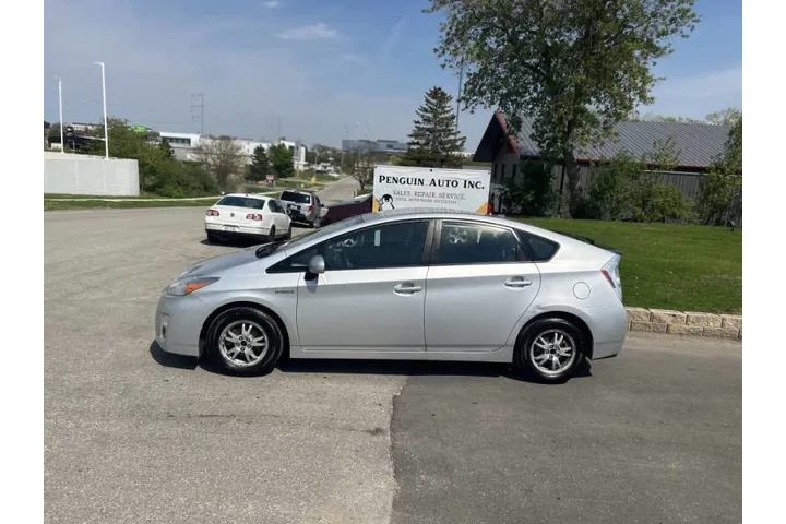 $5990 : 2010 Prius II image 3