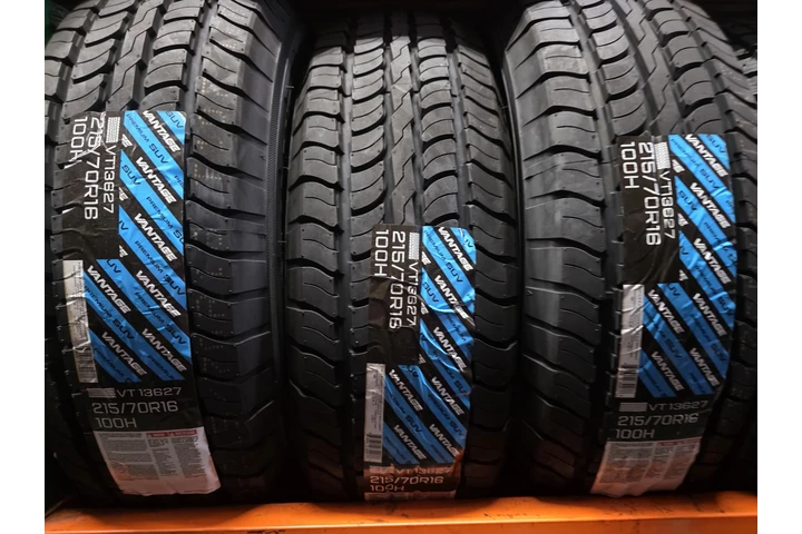 $89 : Llantas Vantage Suv 215/70R16 image 3