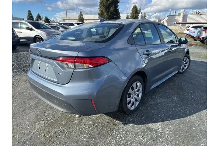 $20270 : Toyota Corolla 2024 LE 4dr S image 5