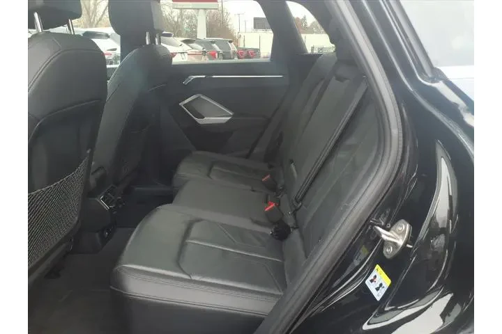 $20395 : Audi Q3 2023 AWD quattro S l image 9