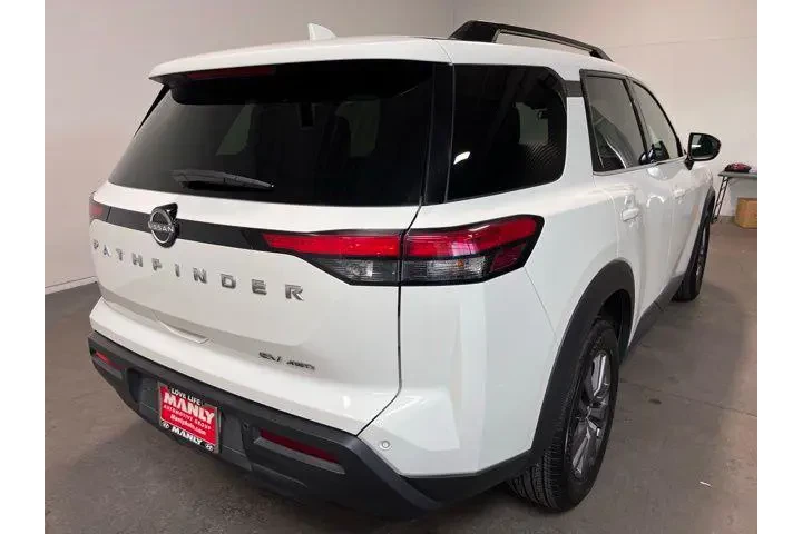 $29992 : Nissan Pathfinder 2024 AWD S image 3