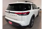 $29992 : Nissan Pathfinder 2024 AWD S thumbnail