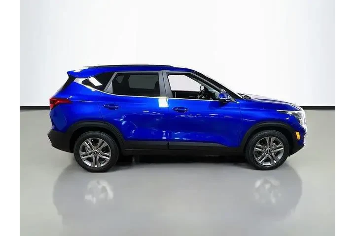 $19772 : Kia Seltos 2023 S 4dr SUV image 8