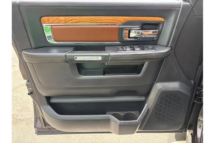 $28388 : Ram 1500 2016 4x2 Laramie Li image 10