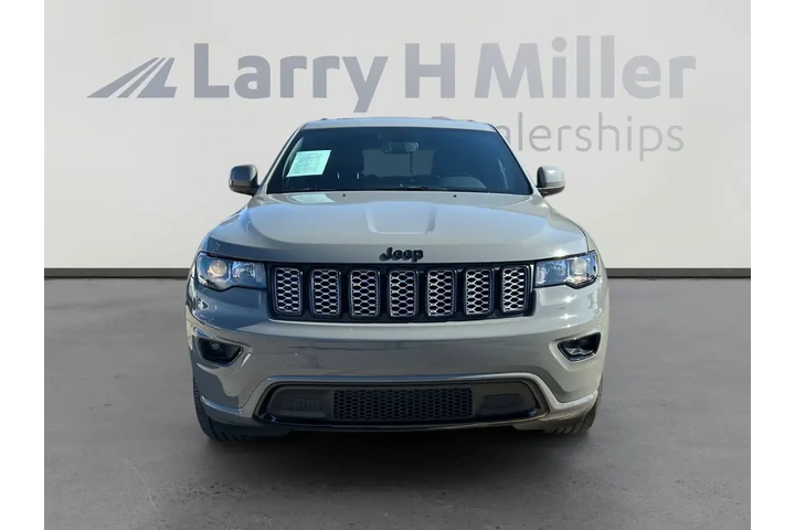 Jeep Grand Cherokee 2020 4x2 image 8