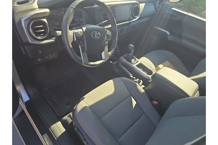 $39995 : Toyota Tacoma 2023 4x4 TRD P image 7