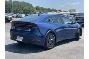 $25790 : Toyota Prius 2024 LE 4dr Hat thumbnail
