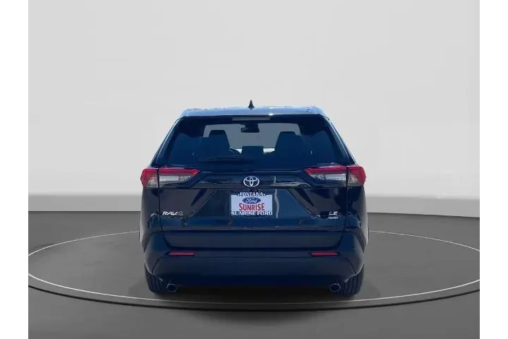 $29400 : Toyota RAV4 2024 AWD LE 4dr image 6