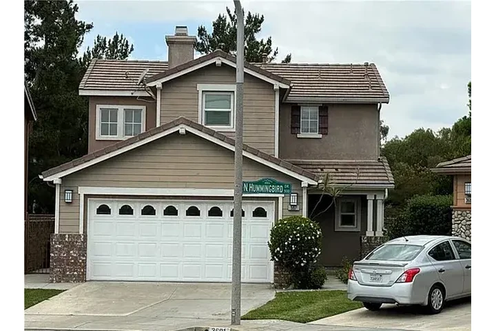 $2200 : Hermosa casa🏠en Brea🏠 image 1