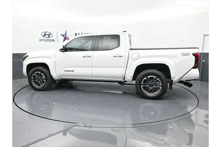 $39943 : Toyota Tacoma 2024 4x4 TRD S image 3
