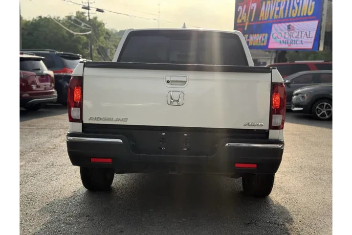 $22495 : 2019 Ridgeline RTL-T image 7