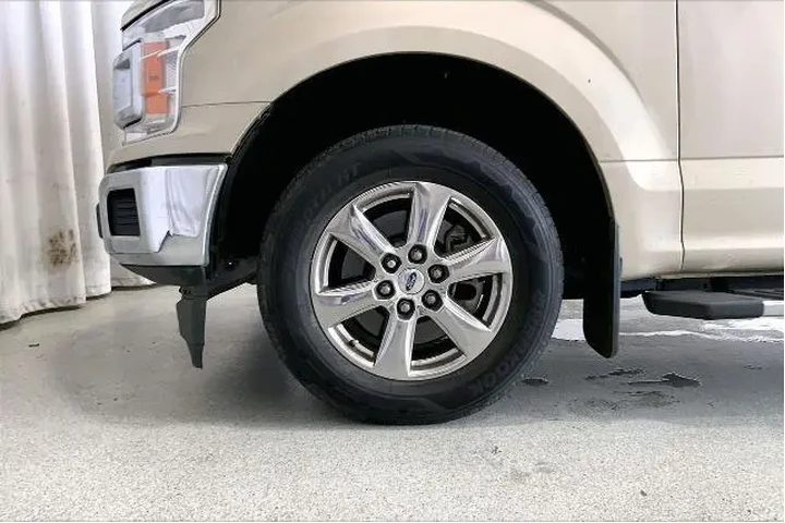 $25191 : Ford F-150 2018 4x2 Lariat 4 image 6