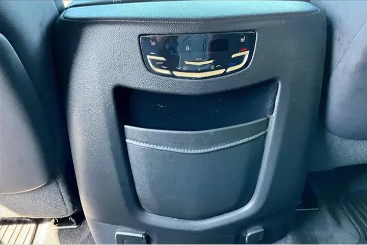 $27995 : Cadillac Escalade 2018 Stand image 10