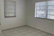 $800 : charming HOME ..Hialeah, FL thumbnail