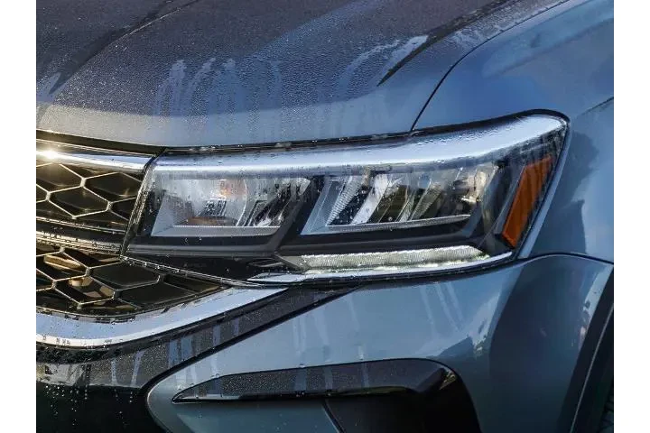 $18481 : Volkswagen Taos 2023 S 4dr S image 6