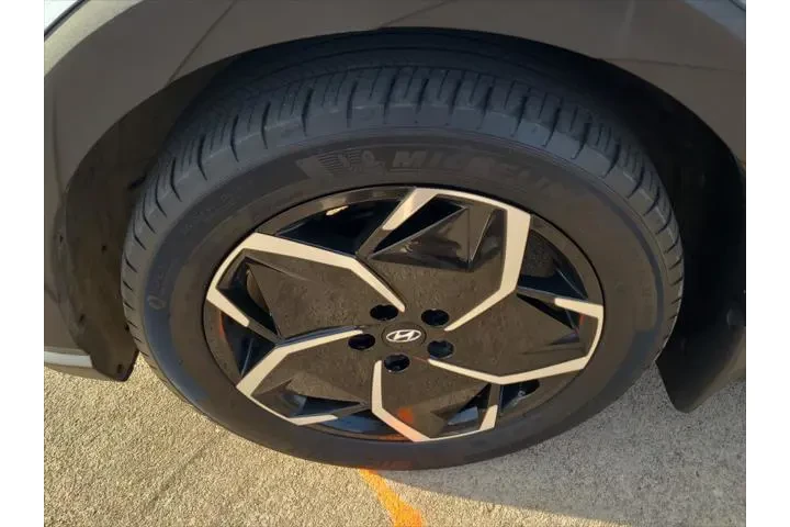 $21766 : Hyundai IONIQ 5 2023 SEL 4dr image 10