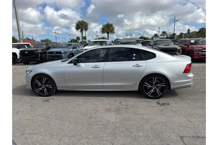 $26988 : Volvo S90 2020 AWD T6 R-Desi image 6