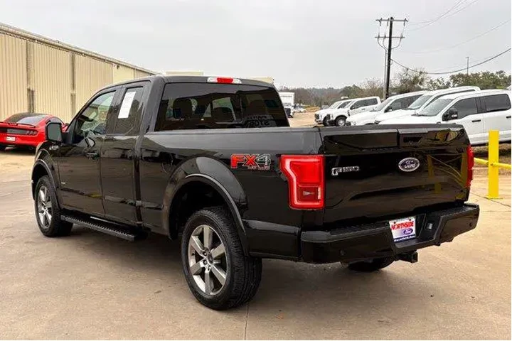 $28977 : Ford F-150 2016 4x4 Lariat 4 image 9