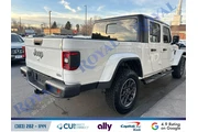 $32795 : 2021 Gladiator Overland 4X4 thumbnail