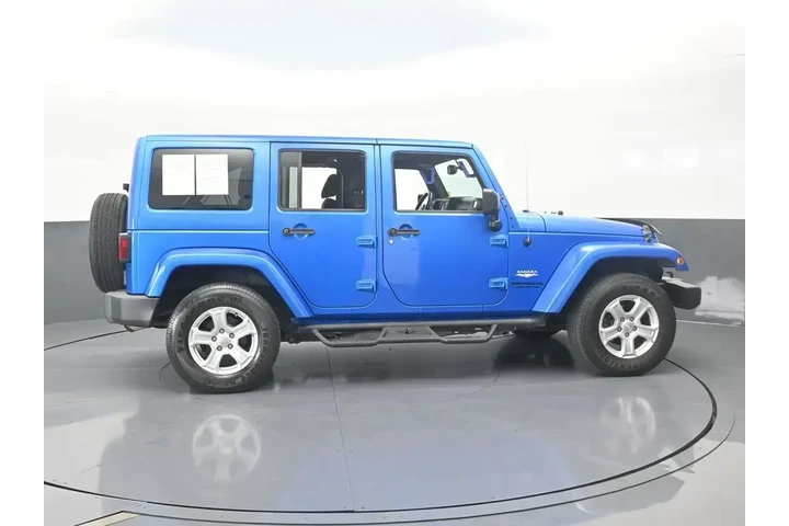 $13992 : Jeep Wrangler Unlimited 2015 image 7