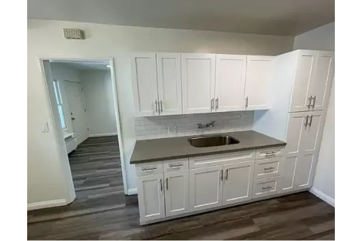 $1000 : LAWNDALE CA 1bed Apartamento image 6