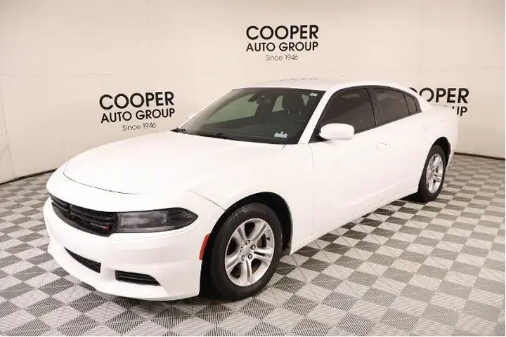 $20335 : Dodge Charger 2020 SXT 4dr S image 9